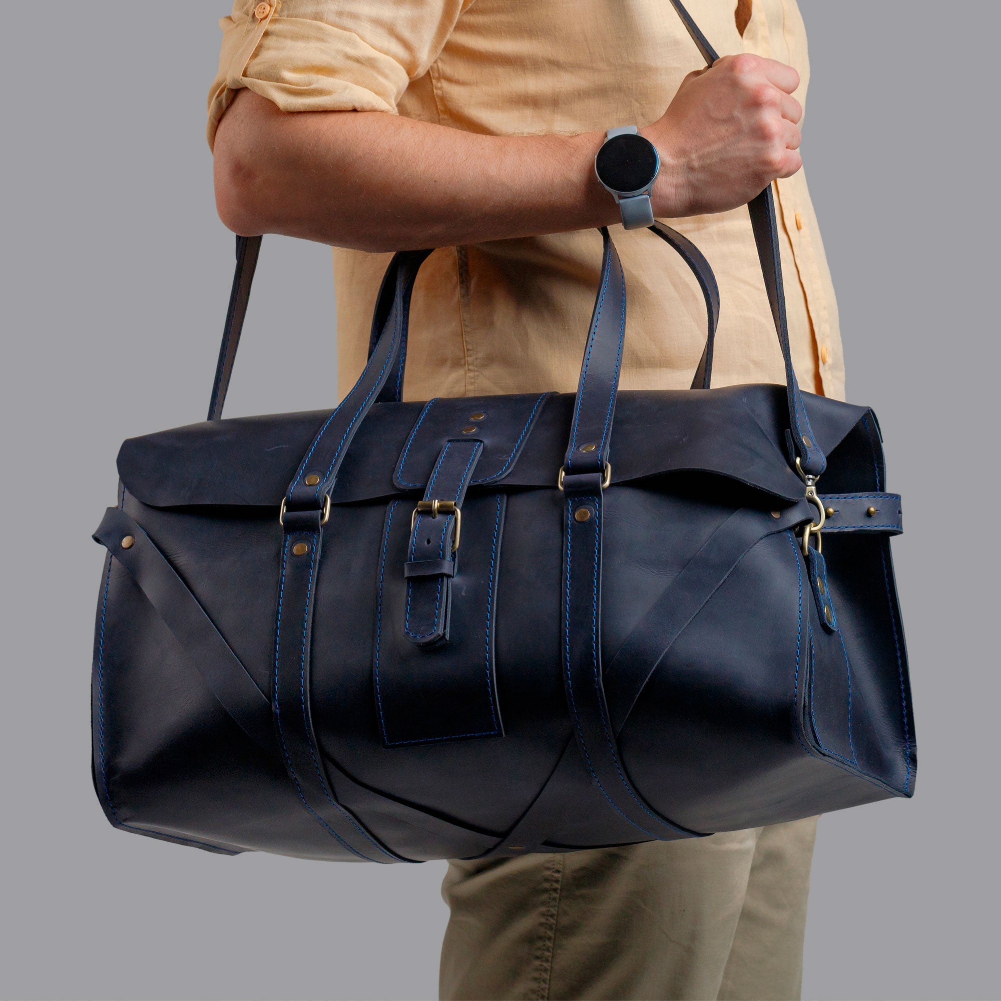 Leather duffle bag